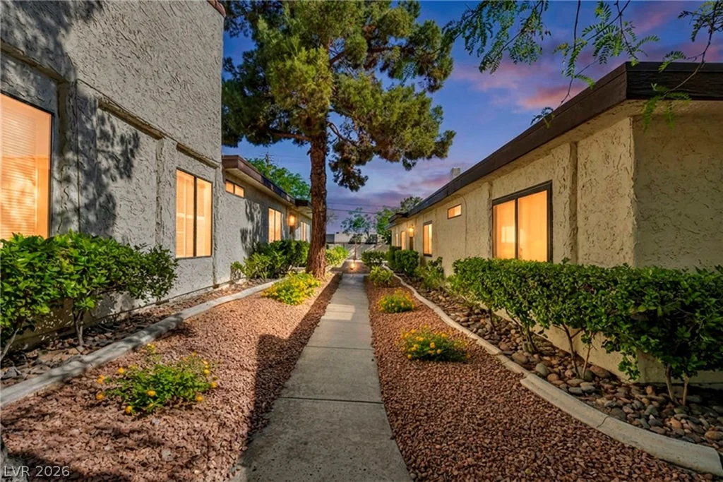 3042 Mirado, Las Vegas, NV 89121