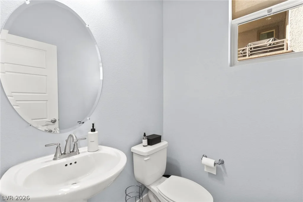 667 Angel Aura, Las Vegas, NV 89138