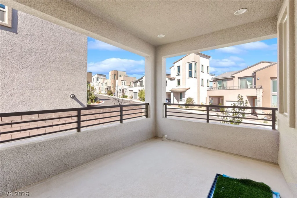 667 Angel Aura, Las Vegas, NV 89138