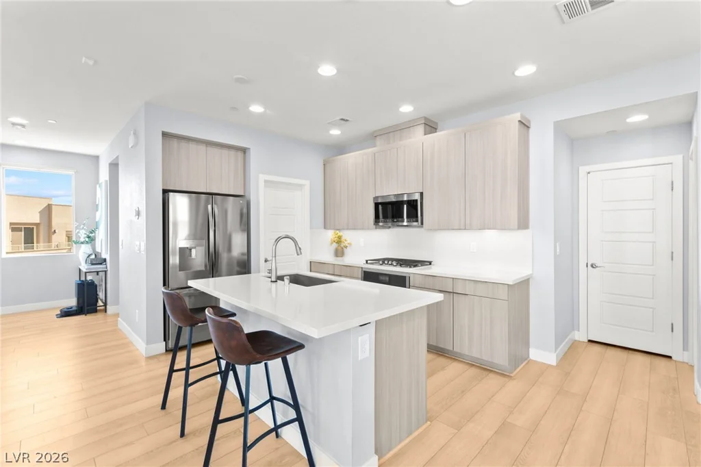 667 Angel Aura, Las Vegas, NV 89138
