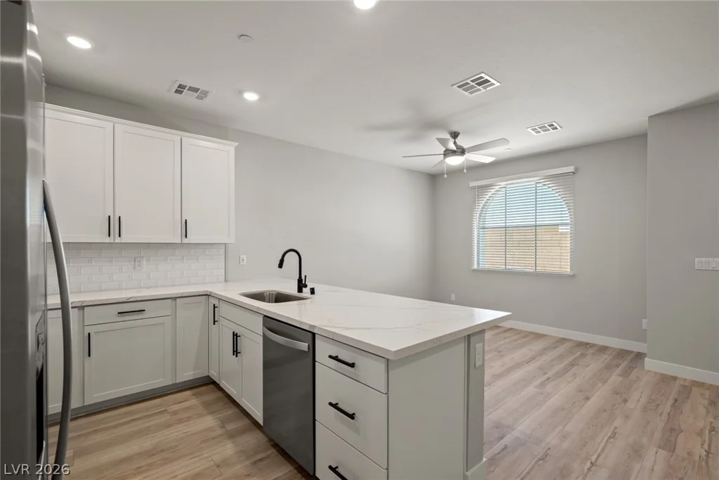 8332 Weidler, Las Vegas, NV 89166
