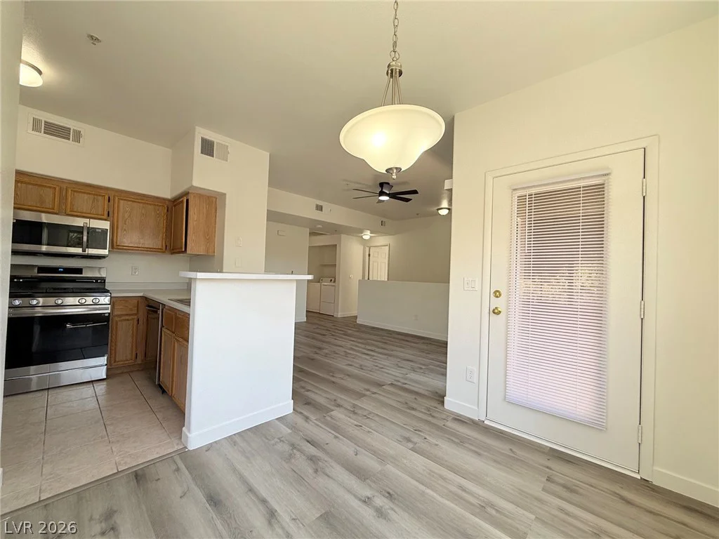 9050 Warm Springs, Las Vegas, NV 89148