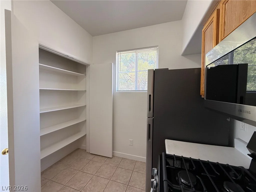 9050 Warm Springs, Las Vegas, NV 89148