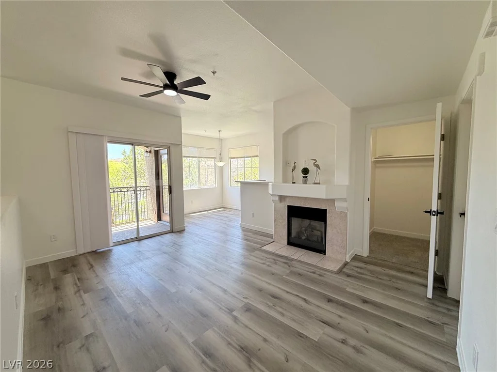 9050 Warm Springs, Las Vegas, NV 89148