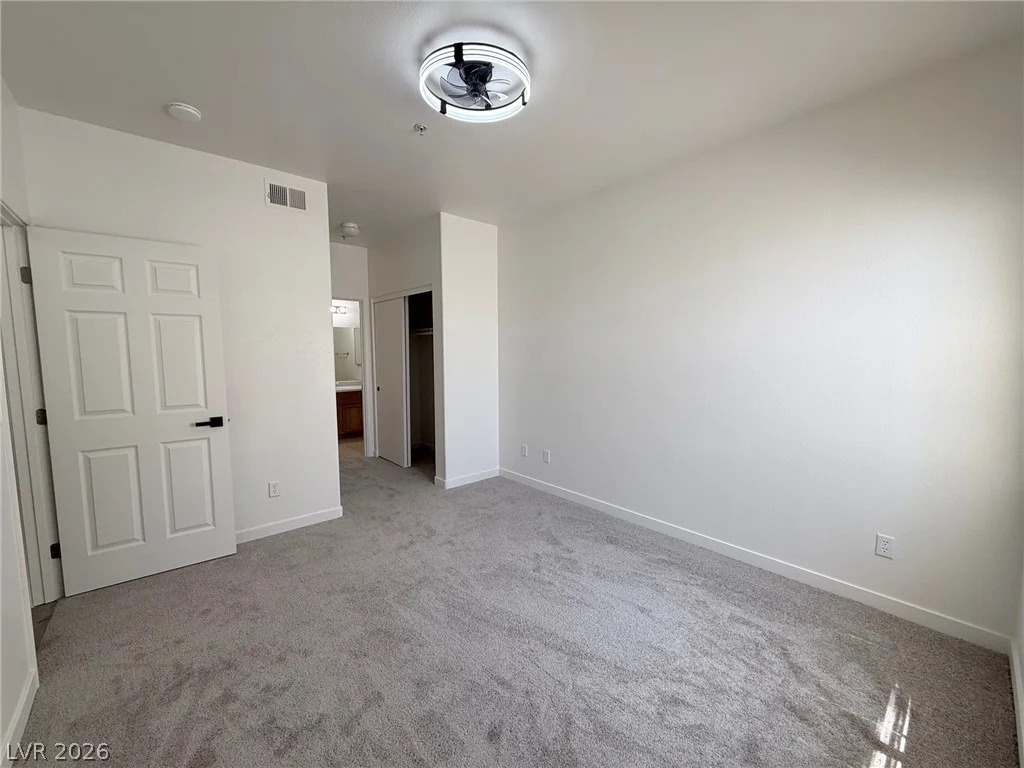 9050 Warm Springs, Las Vegas, NV 89148