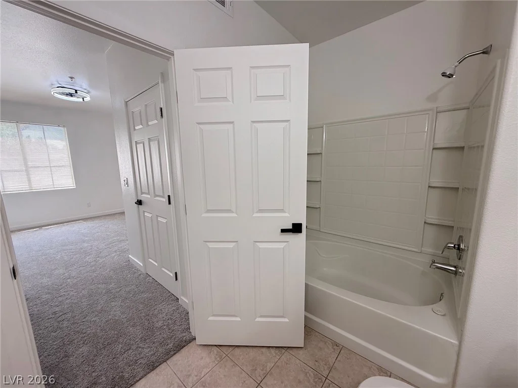 9050 Warm Springs, Las Vegas, NV 89148