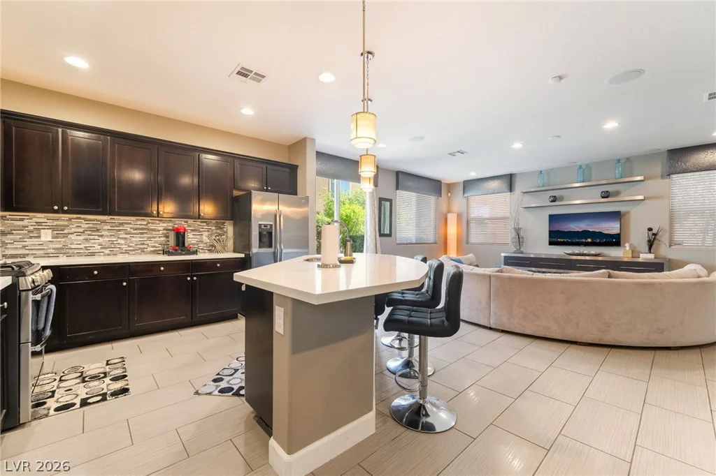 4946 Mesa Verde, Las Vegas, NV 89139
