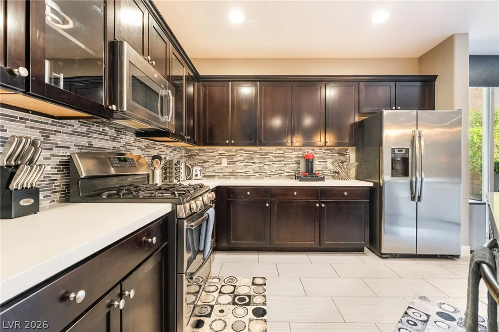 4946 Mesa Verde, Las Vegas, NV 89139