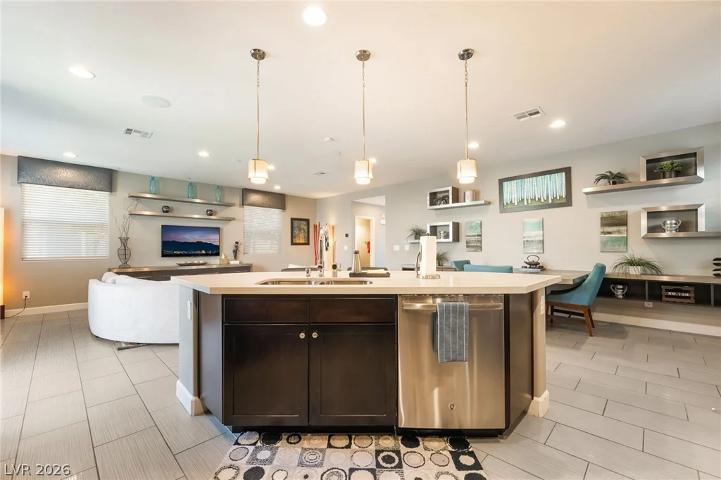 4946 Mesa Verde, Las Vegas, NV 89139