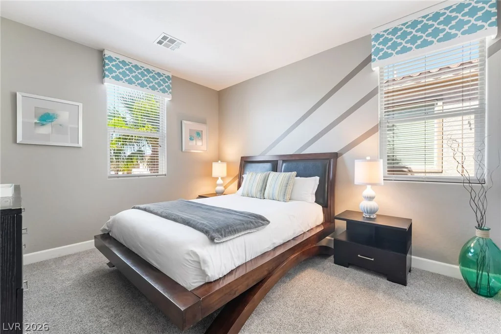 4946 Mesa Verde, Las Vegas, NV 89139
