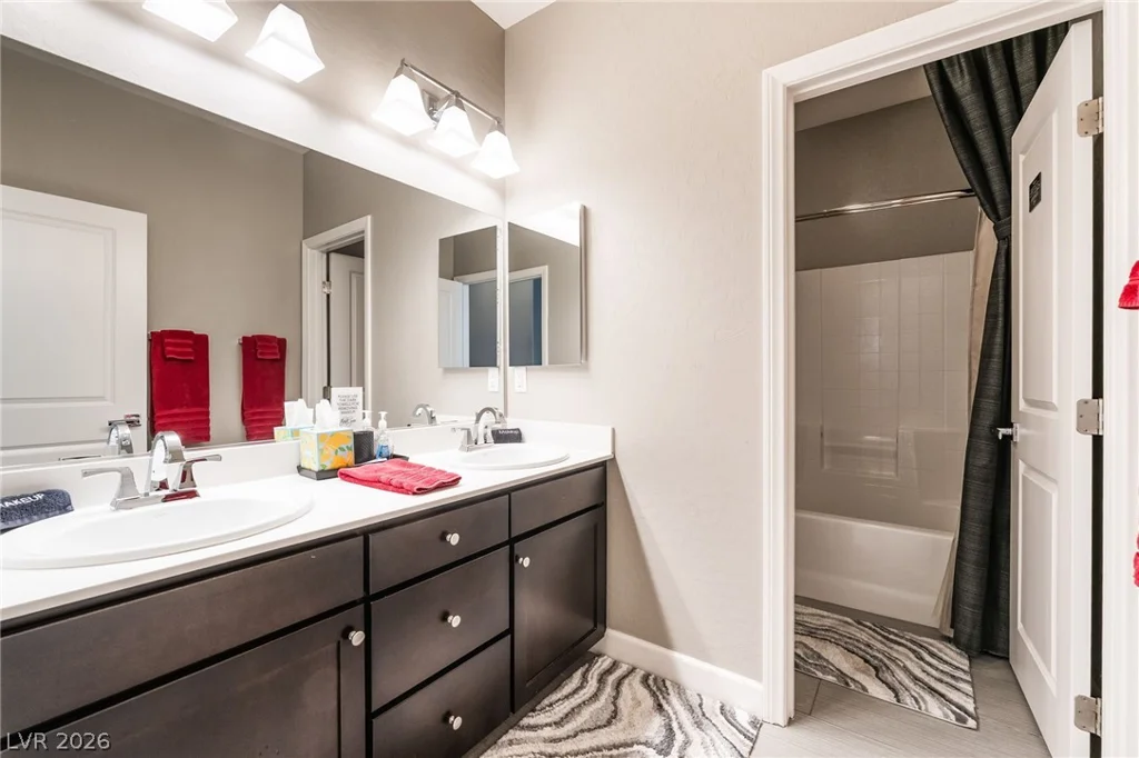 4946 Mesa Verde, Las Vegas, NV 89139