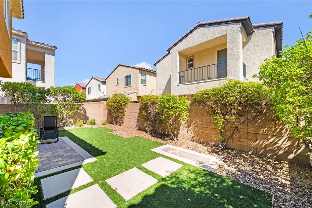 4946 Mesa Verde, Las Vegas, NV 89139