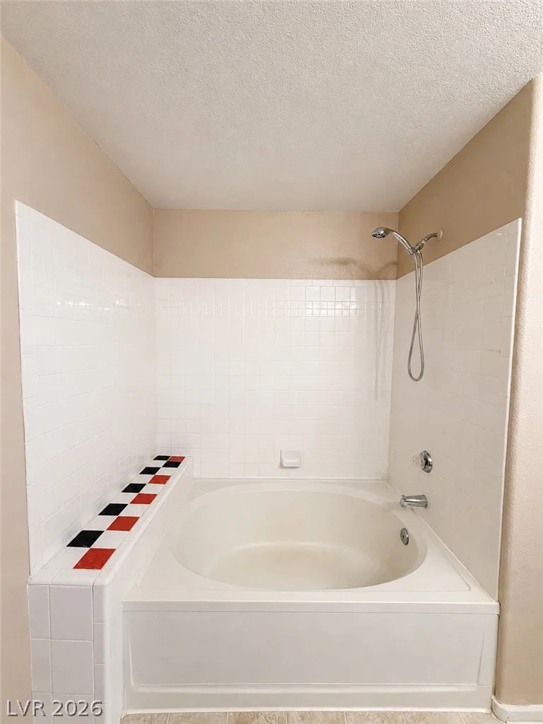 5415 Harmon, Las Vegas, NV 89103