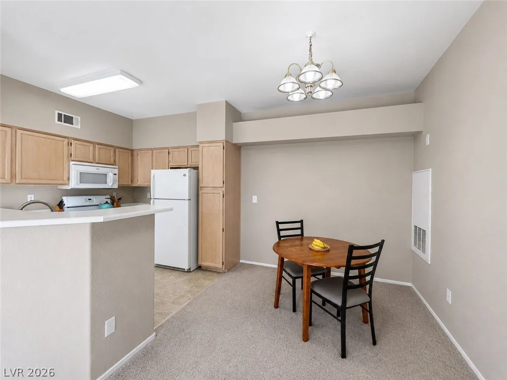 5415 Harmon, Las Vegas, NV 89103