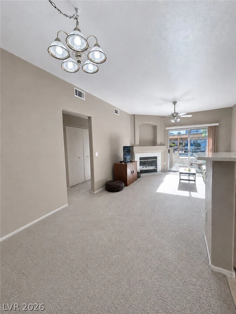 5415 Harmon, Las Vegas, NV 89103