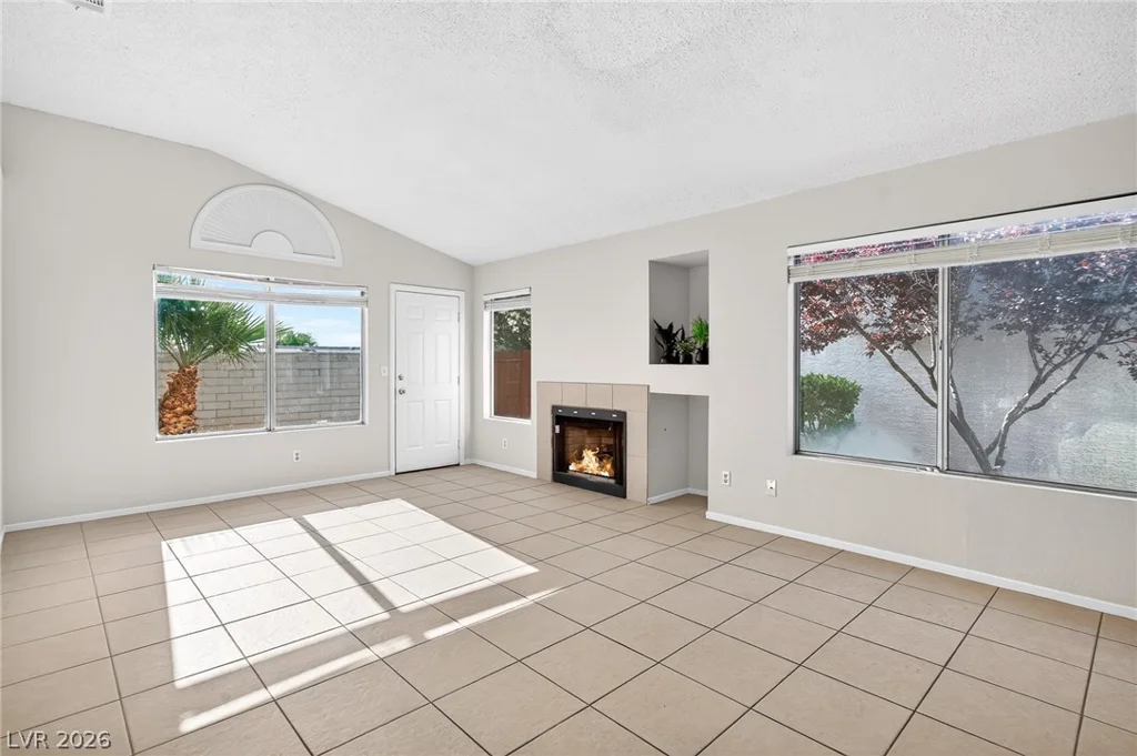 2708 Ironside, Las Vegas, NV 89108