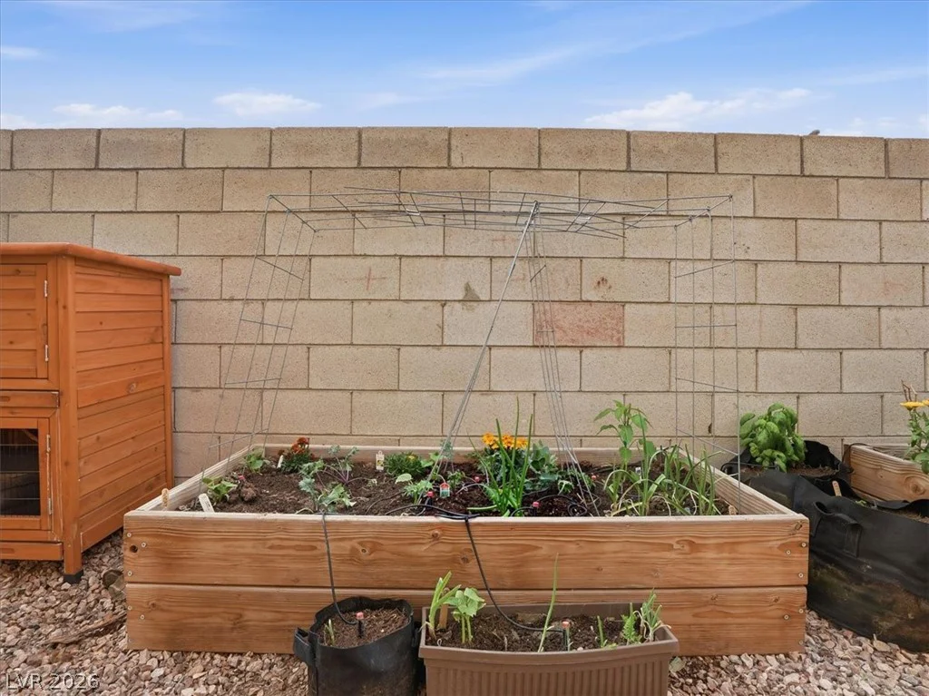 1562 Harwood, Henderson, NV 89012