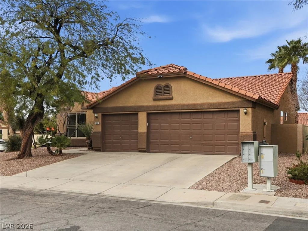 1562 Harwood, Henderson, NV 89012