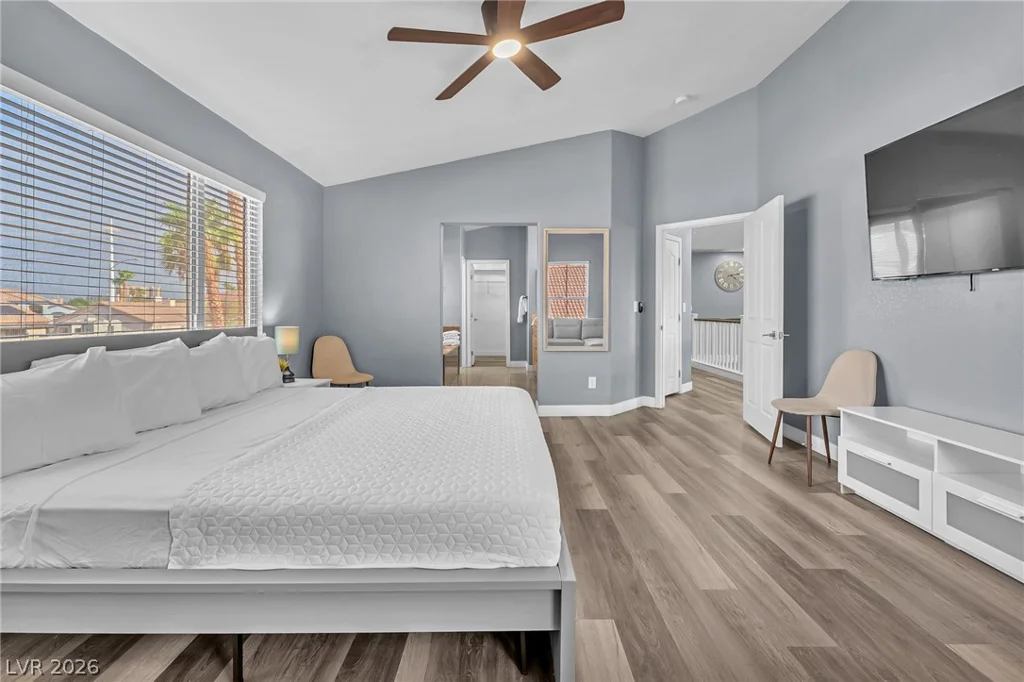 8951 Venetia, Las Vegas, NV 89123