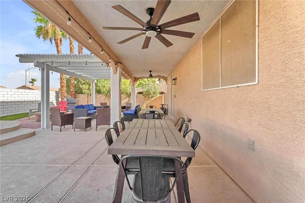 8951 Venetia, Las Vegas, NV 89123