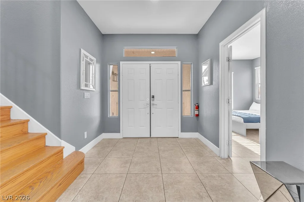 8951 Venetia, Las Vegas, NV 89123