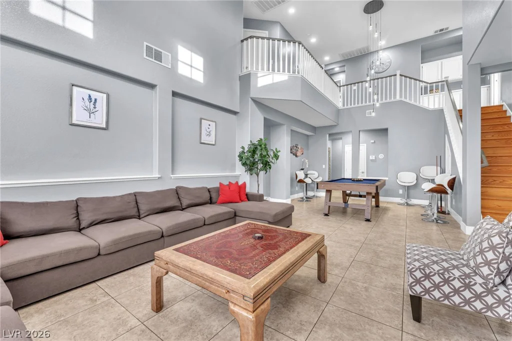 8951 Venetia, Las Vegas, NV 89123