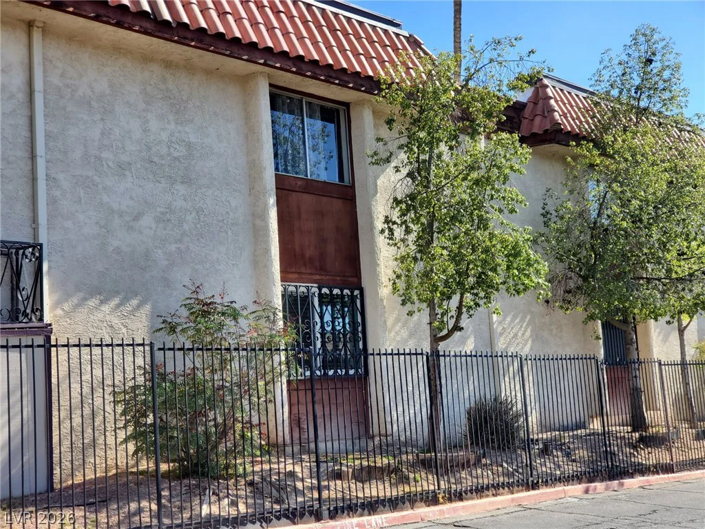 3168 Eastern, Las Vegas, NV 89169
