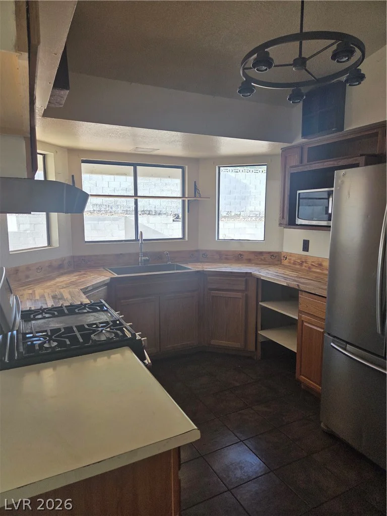 163 Emden, Henderson, NV 89015