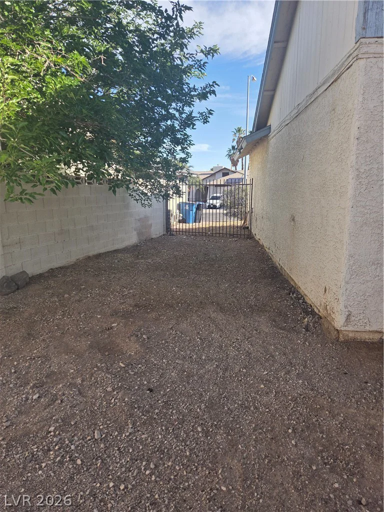 163 Emden, Henderson, NV 89015
