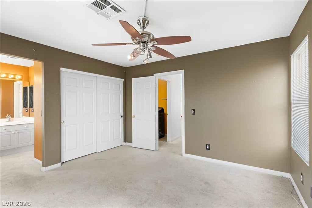 8436 Clear, Las Vegas, NV 89147