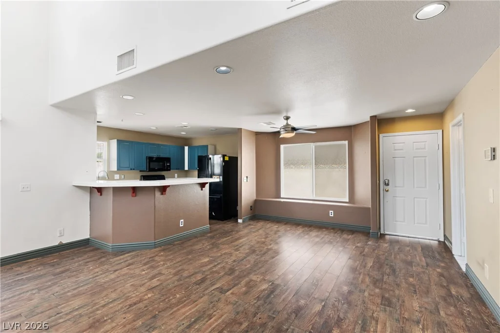 8436 Clear, Las Vegas, NV 89147