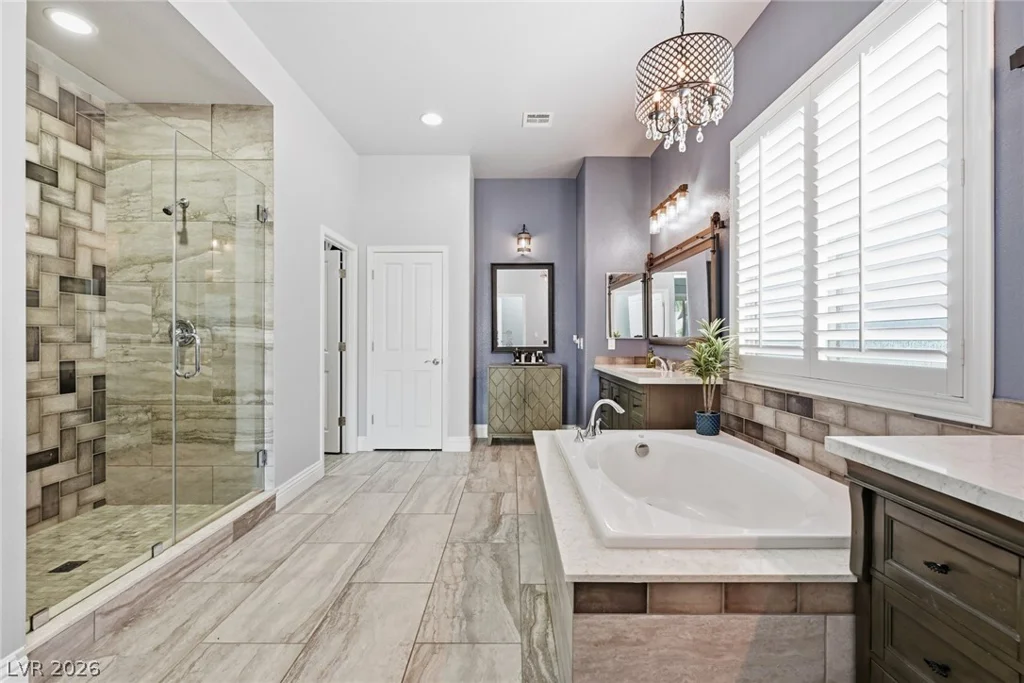 8713 Long Winter, Las Vegas, NV 89131