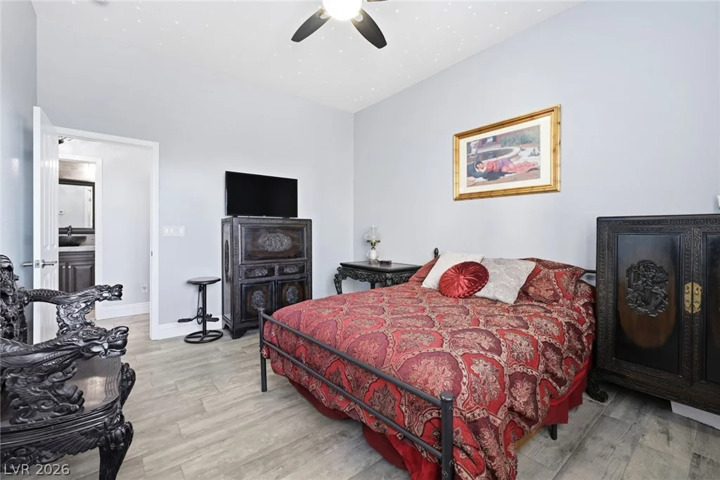 8713 Long Winter, Las Vegas, NV 89131