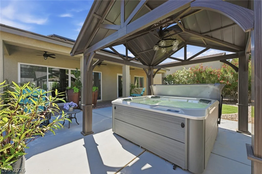 8713 Long Winter, Las Vegas, NV 89131