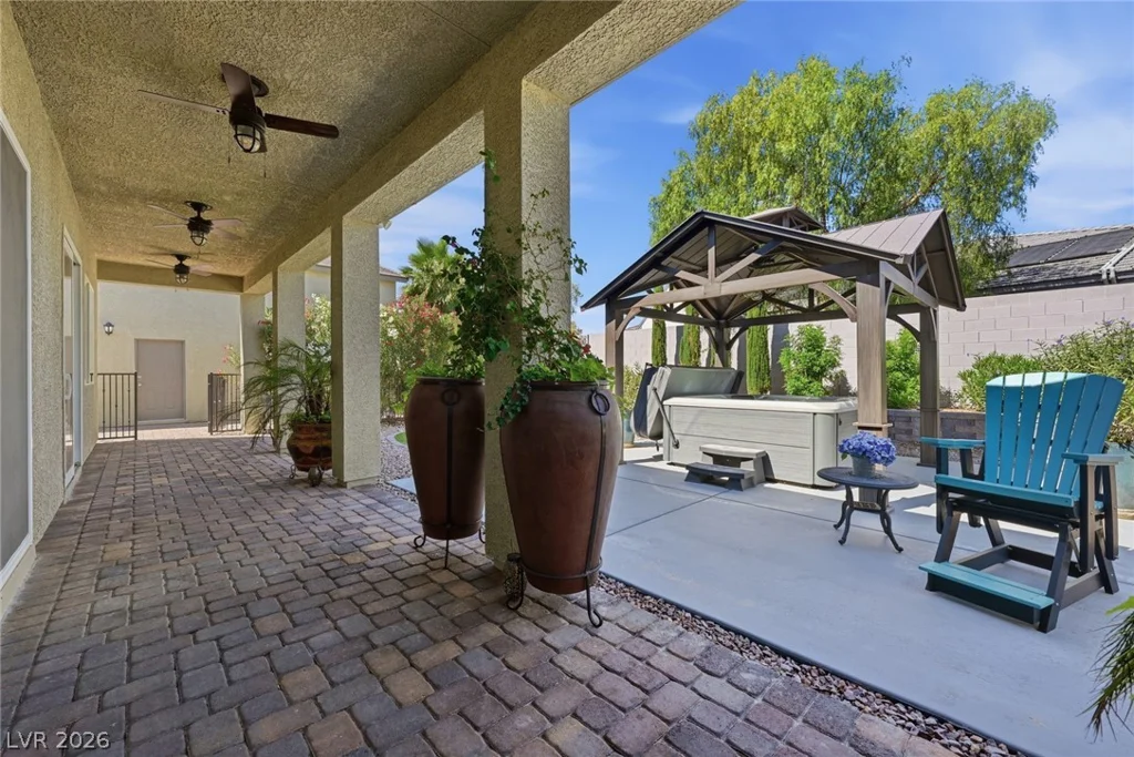 8713 Long Winter, Las Vegas, NV 89131