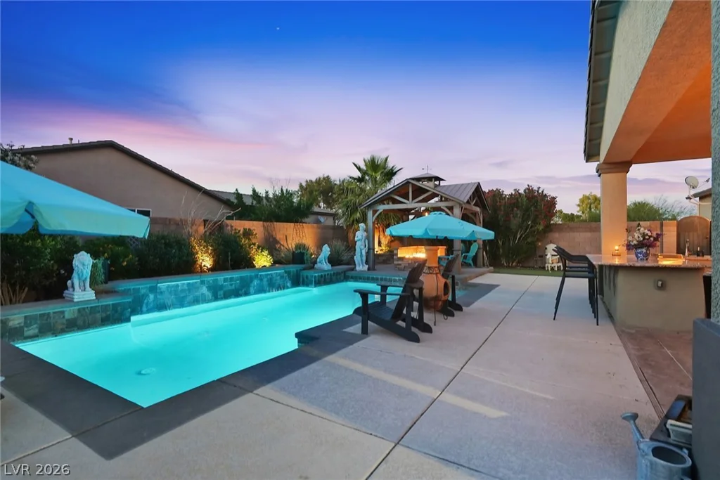 8713 Long Winter, Las Vegas, NV 89131