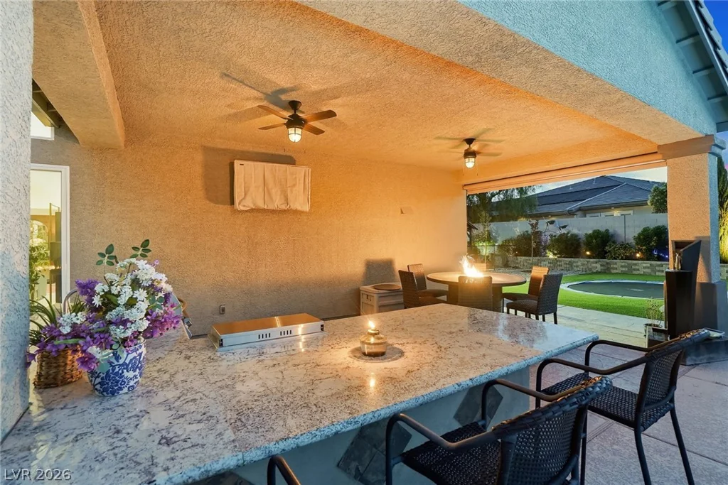 8713 Long Winter, Las Vegas, NV 89131