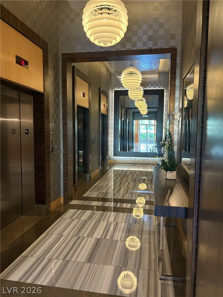 222 Karen, Las Vegas, NV 89109