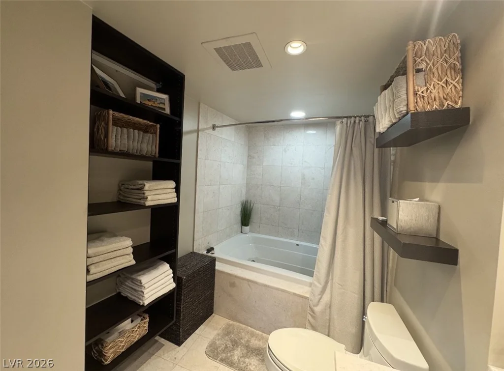 222 Karen, Las Vegas, NV 89109