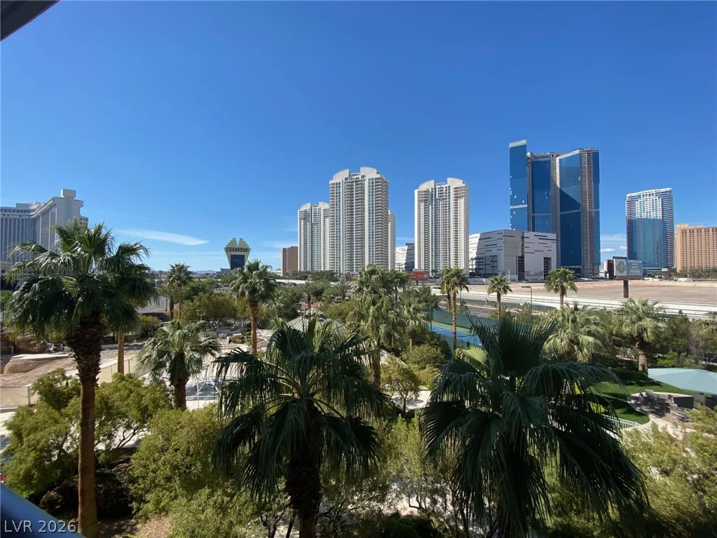 222 Karen, Las Vegas, NV 89109