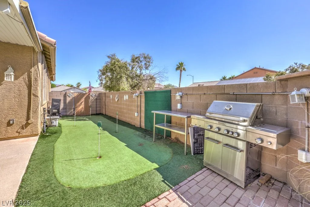 3165 MCLENNAN, North Las Vegas, NV 89081