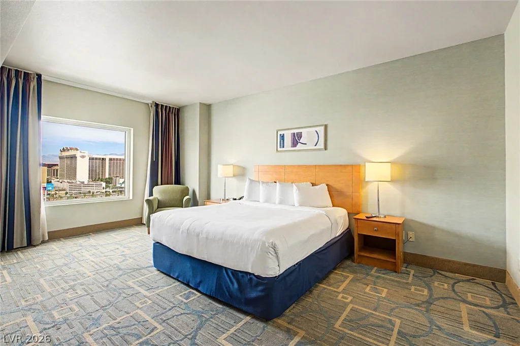 211 Flamingo, Las Vegas, NV 89169