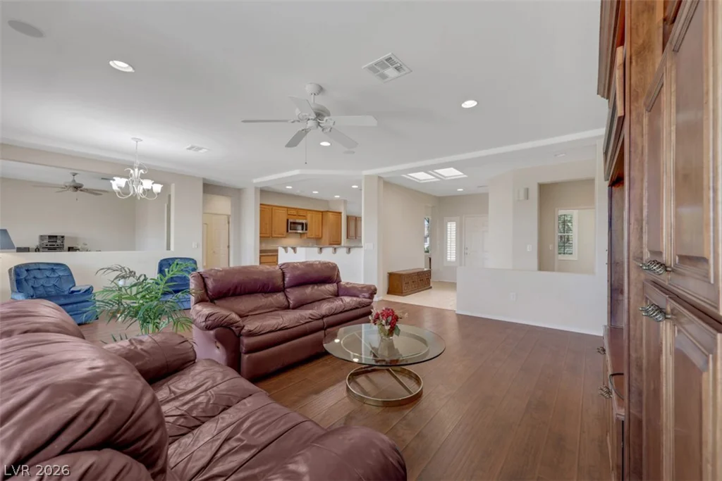 2093 Mountain City, Henderson, NV 89052