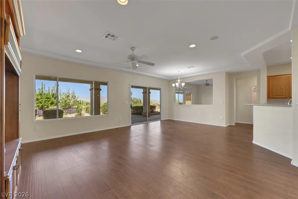 2093 Mountain City, Henderson, NV 89052