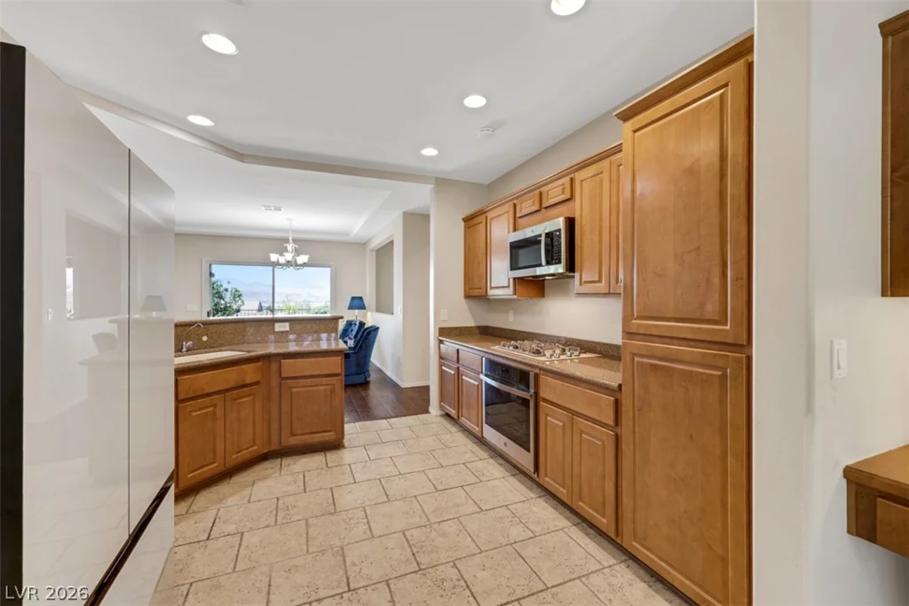 2093 Mountain City, Henderson, NV 89052