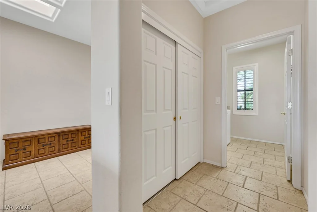 2093 Mountain City, Henderson, NV 89052