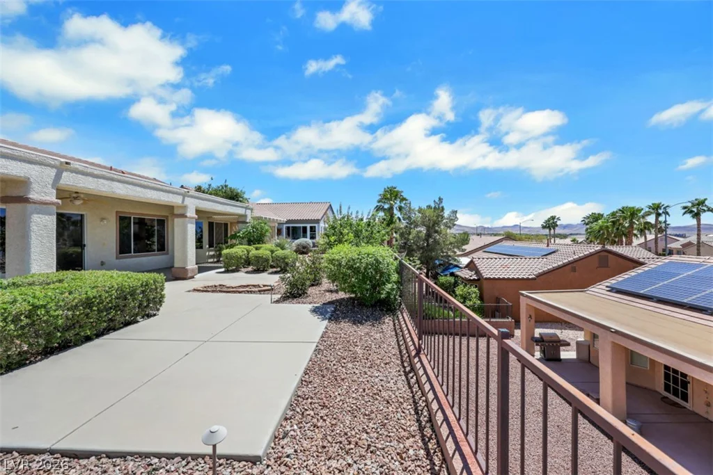 2093 Mountain City, Henderson, NV 89052