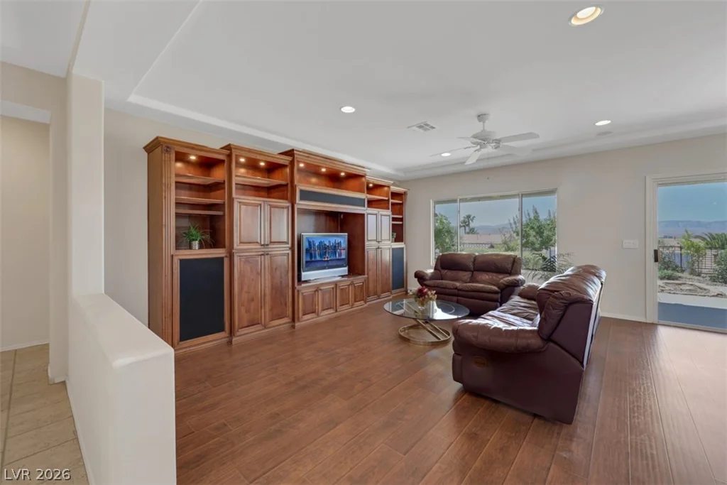 2093 Mountain City, Henderson, NV 89052
