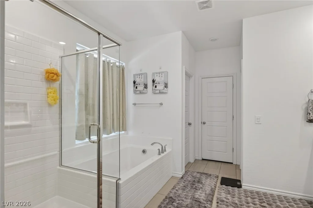 3988 Le Baron, Las Vegas, NV 89141
