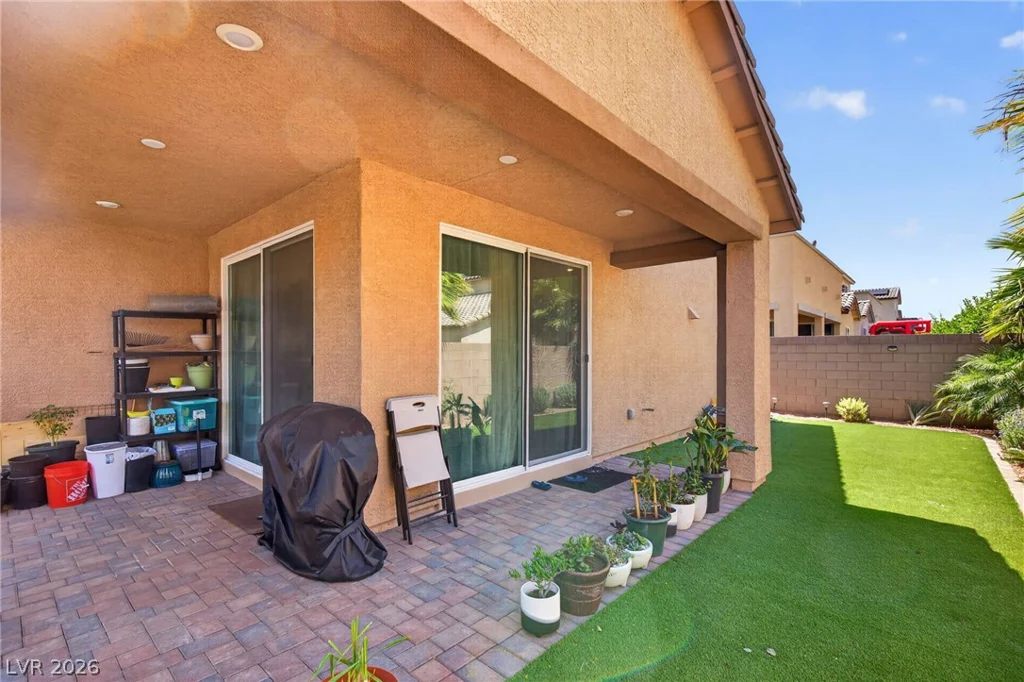 3988 Le Baron, Las Vegas, NV 89141